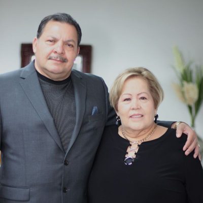 Pastores Principales, Jorge & Olga Medrano